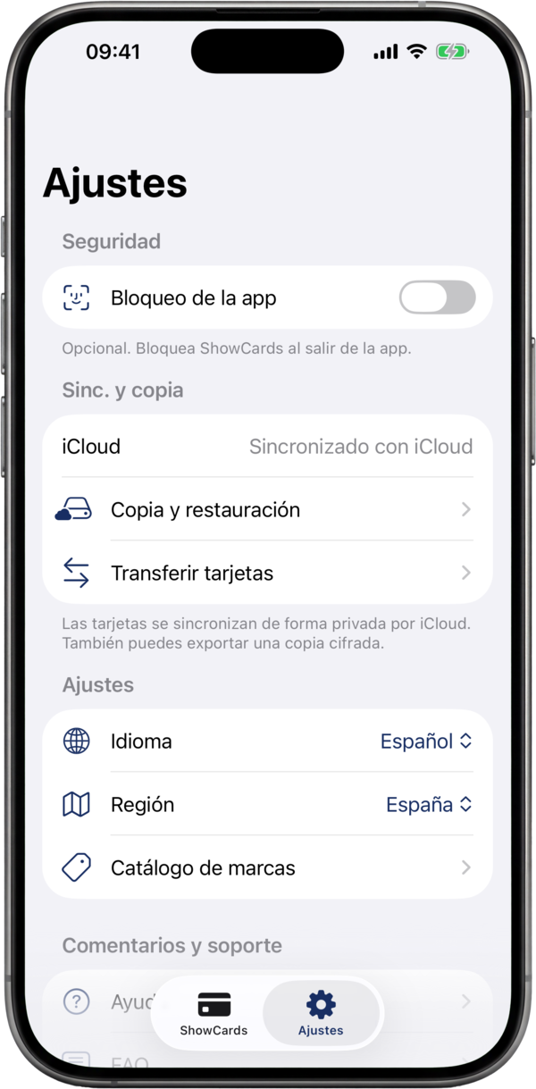 La pantalla de ajustes de ShowCards: bloqueo de la app, sincronización en la nube y copias de seguridad